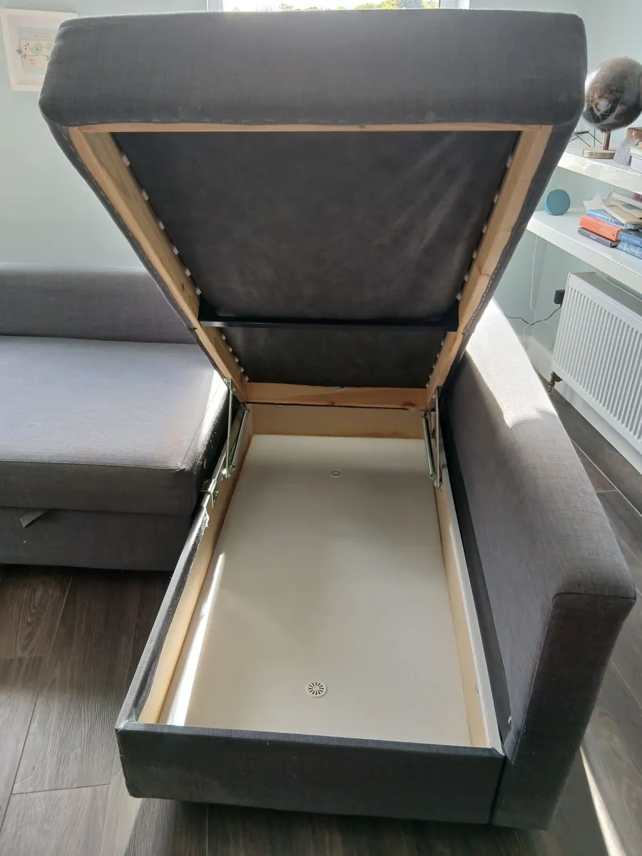 IKEA corner couch. Converts to double bed - Image 2