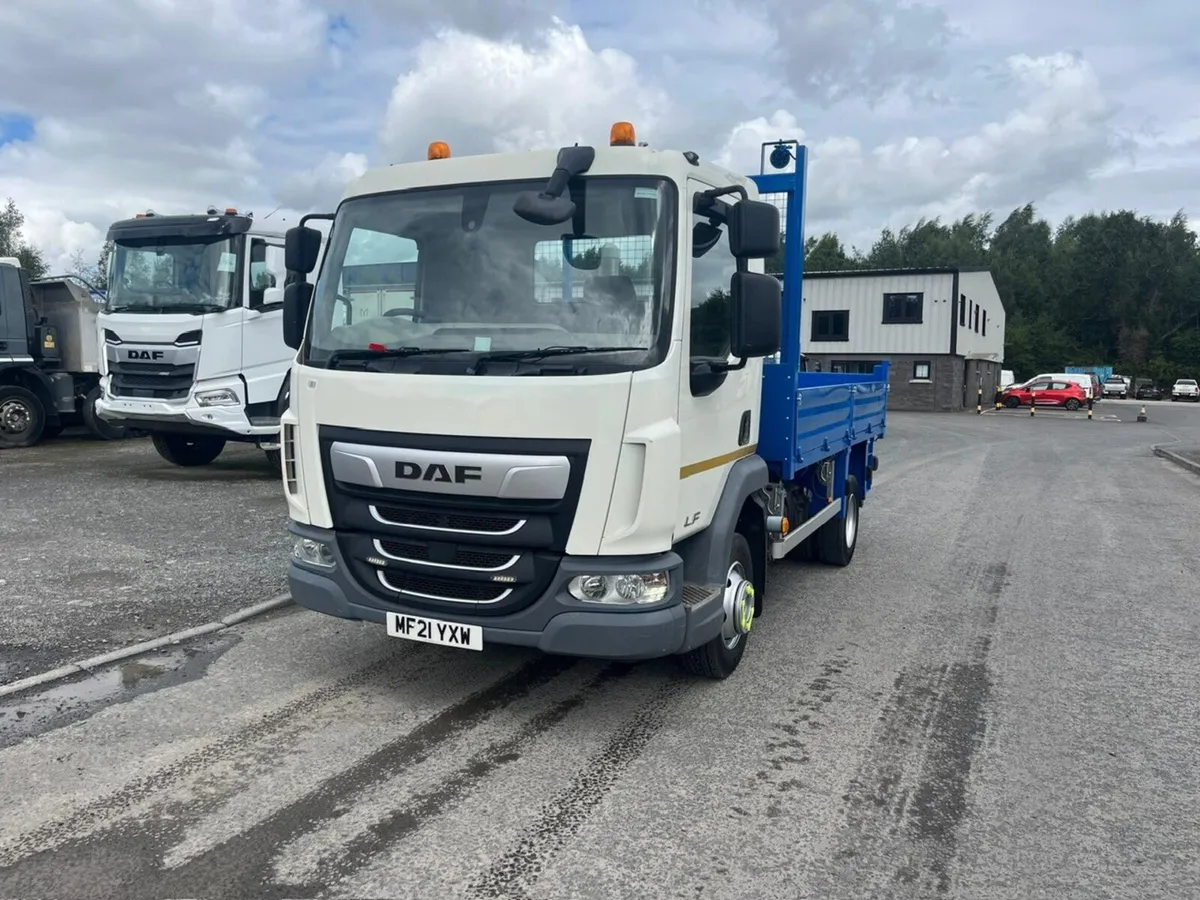 2021 7.5 TON DAF TIPPER - Image 1