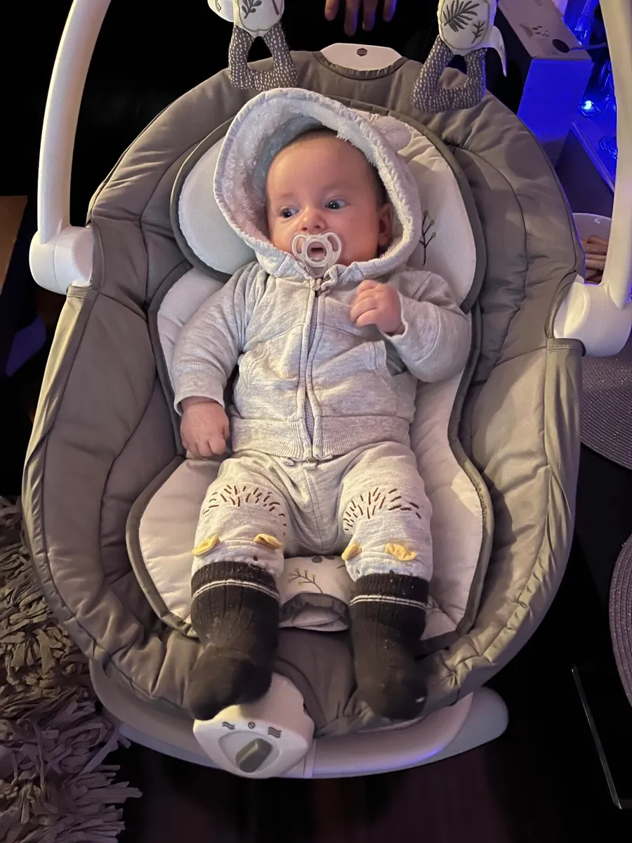 Baby massage chair - Image 1