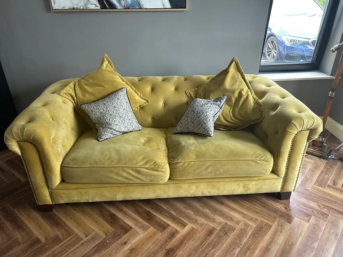 Couch - Image 1