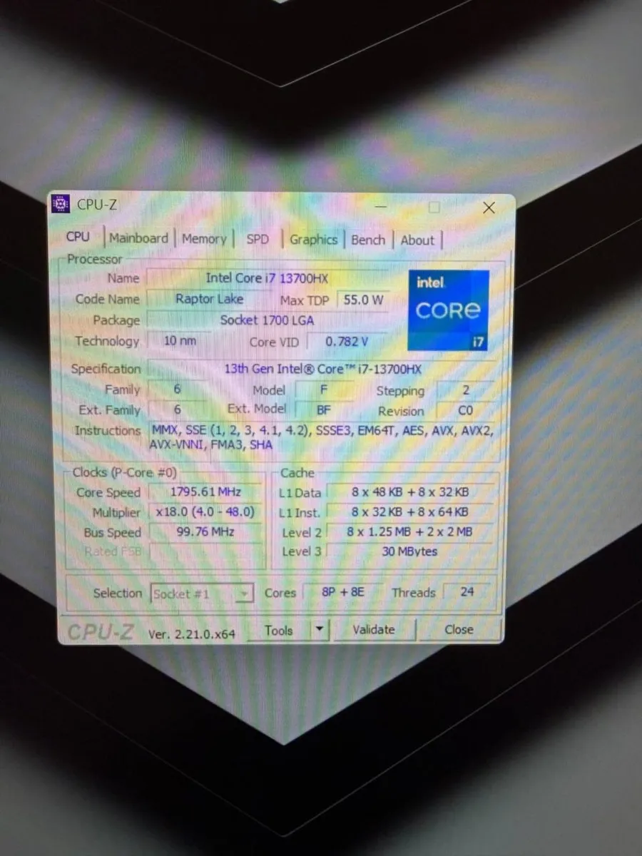 Laptop HP Omen 17 RTX4080 - Image 4