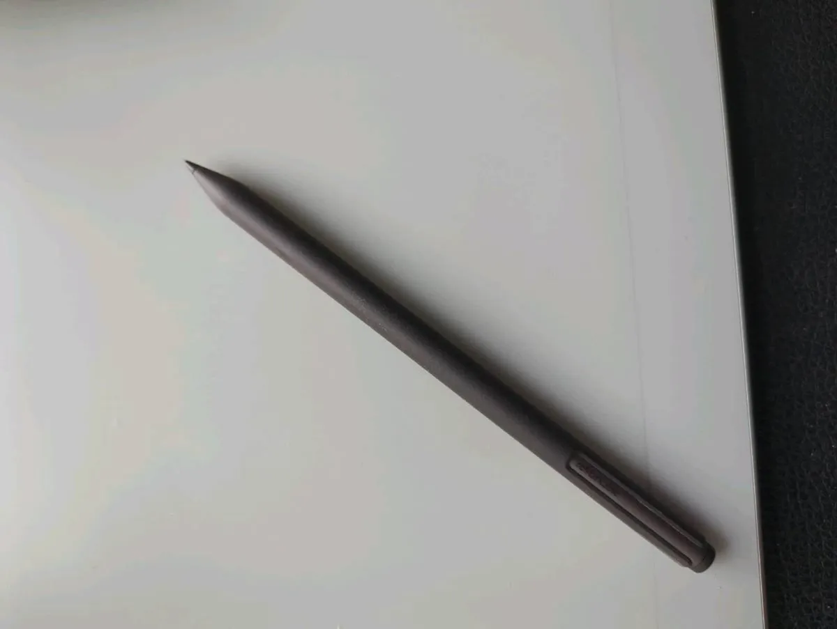 reMarkable Paper Pro (Color Display) + Pen + Folio - Image 3