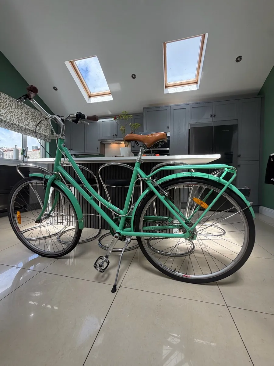Ladies Bicycle - Image 2