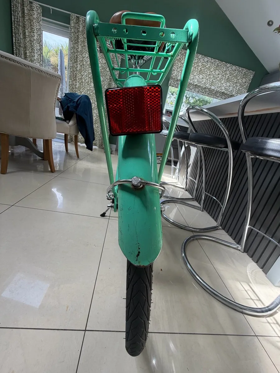 Ladies Bicycle - Image 3