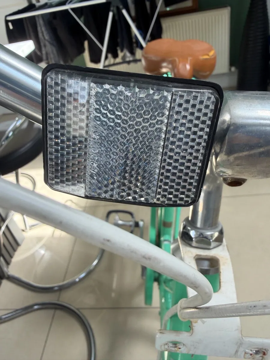 Ladies Bicycle - Image 4