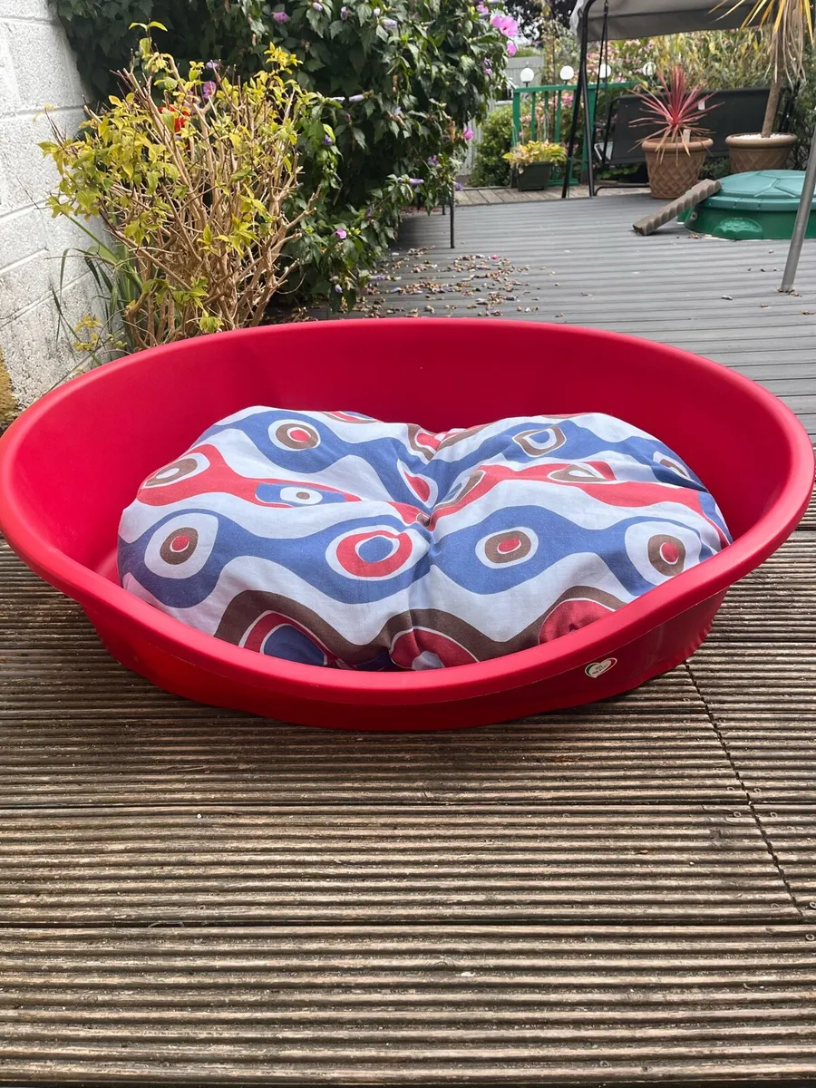 Dog bed - Image 1