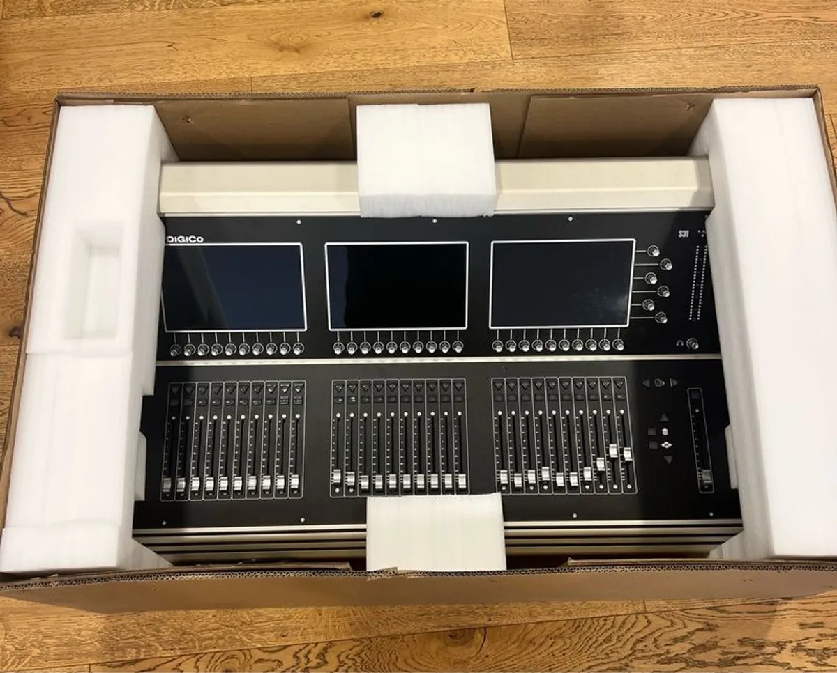 Digico S31 - Image 1