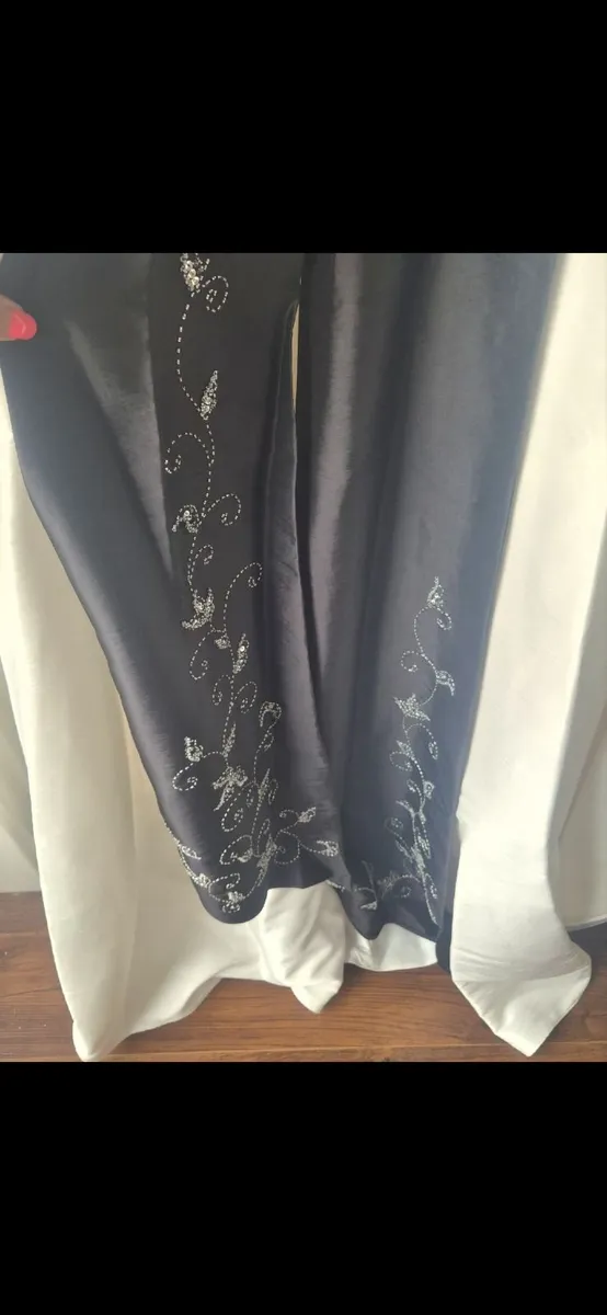 Wedding Dress - Image 3