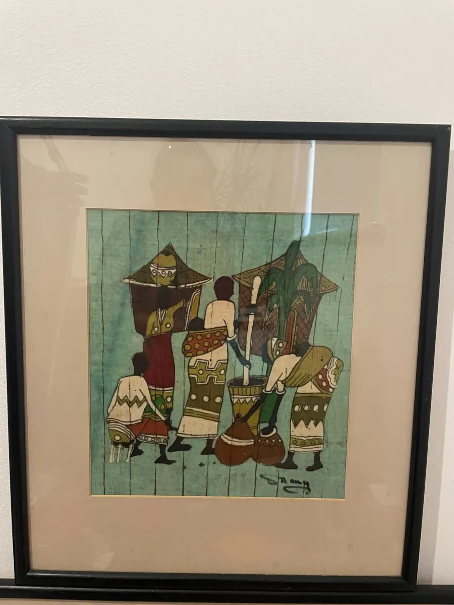 Matching pair of framed Kenyan batik paintings - Image 2