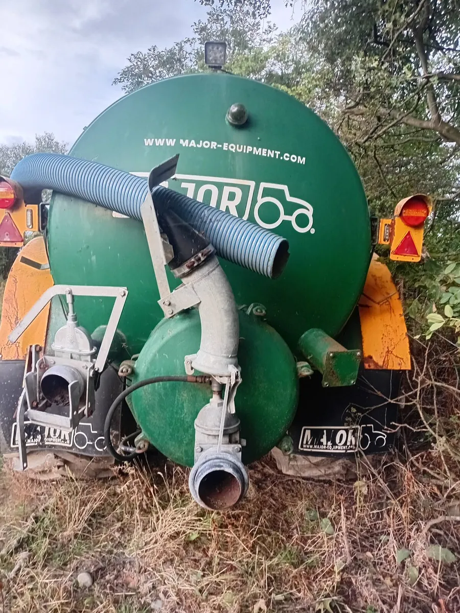 Major 2050 Gallon slurry tank - Image 3
