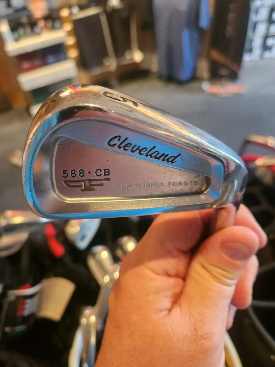 Golf clubs Irons - Image 2