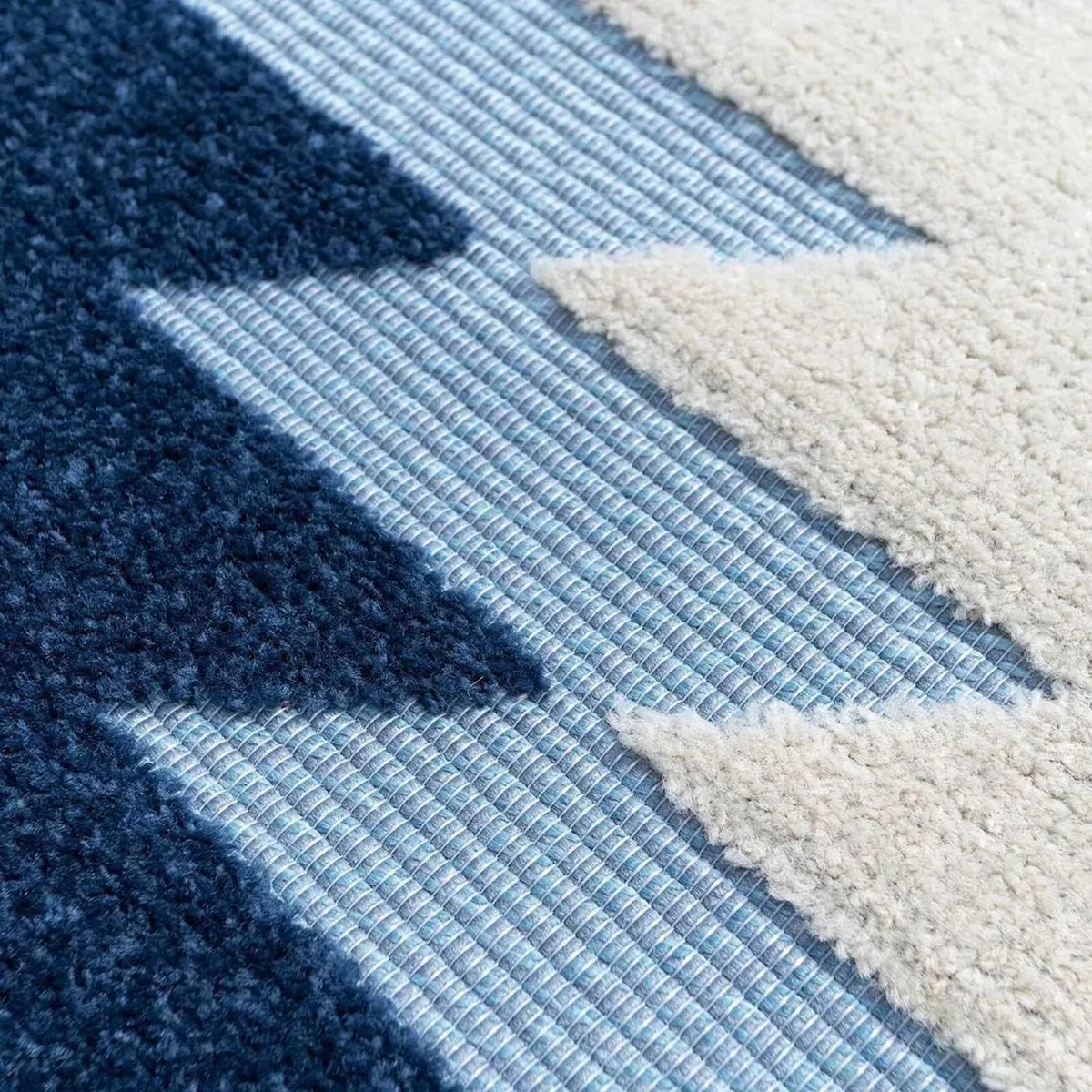 Zigzag Tribal Summer Washable Plastic Flatweave - Image 4