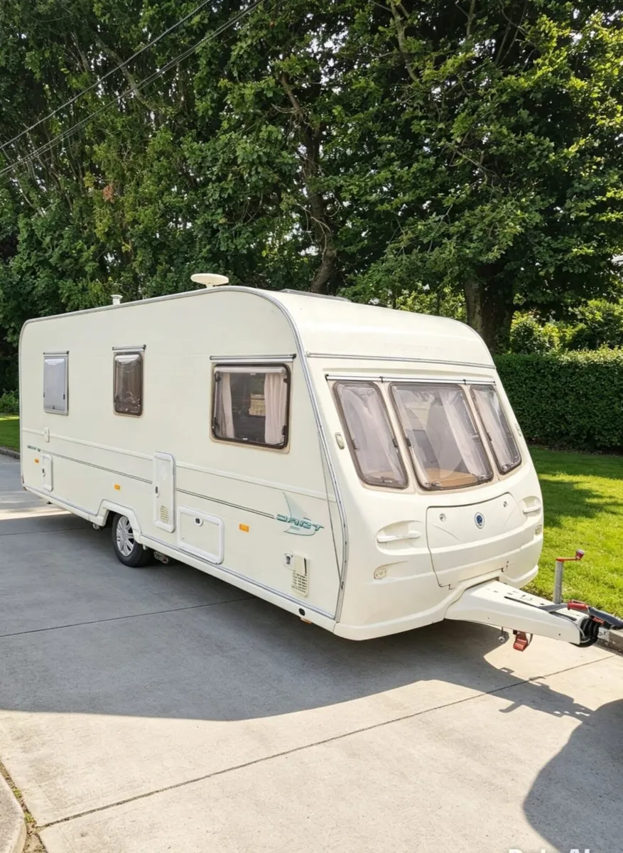 Avondale 6 berth - Image 2