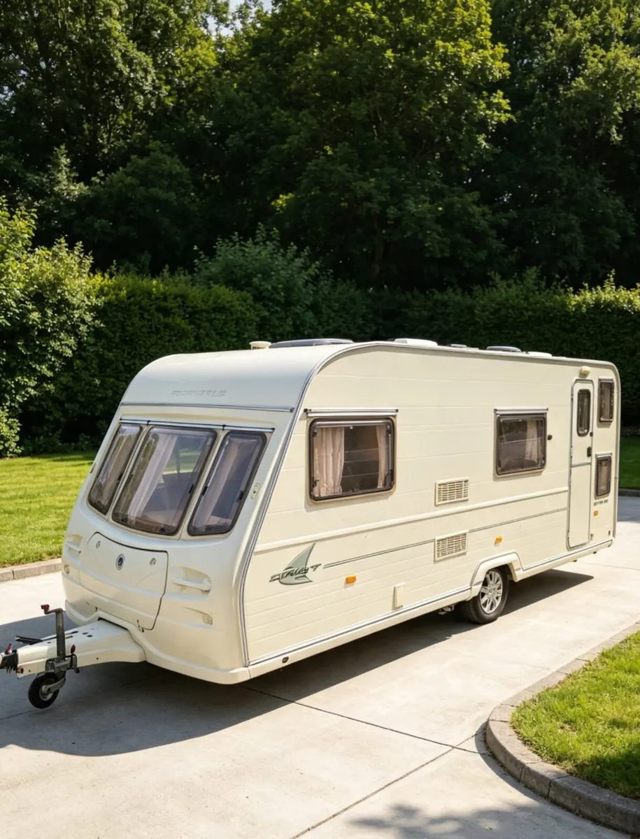 Avondale 6 berth - Image 3