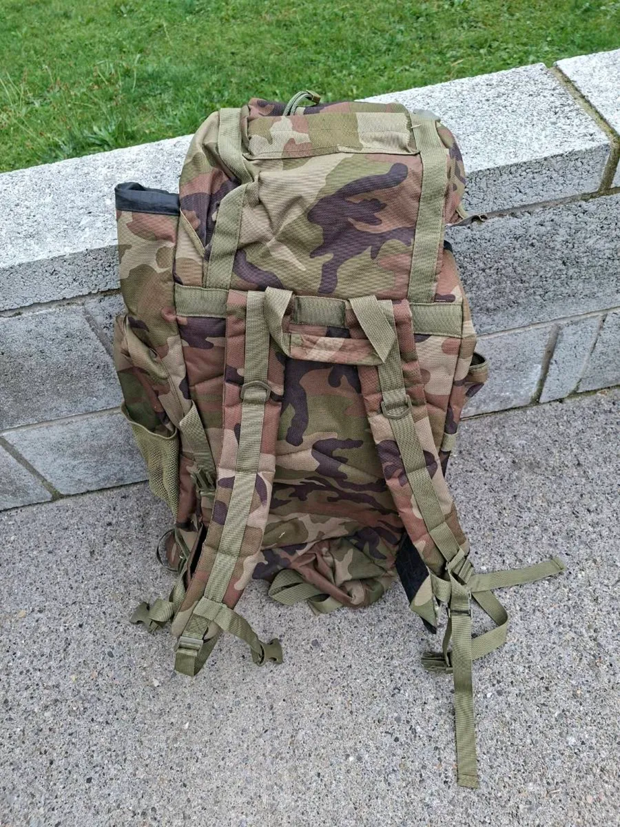 Hiking backpack - Image 4