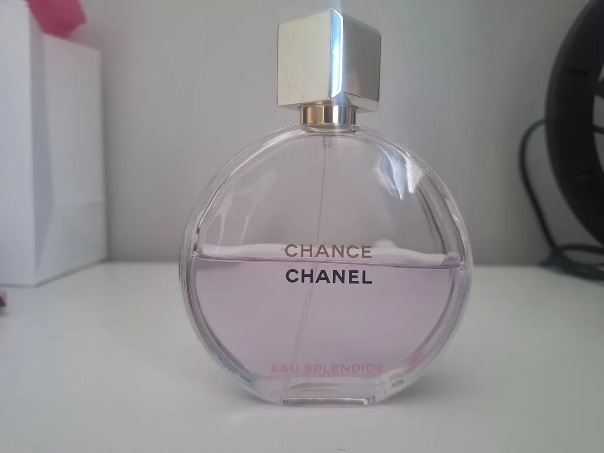 Chanel Chance Eau Splendide perfume open bottle - Image 2