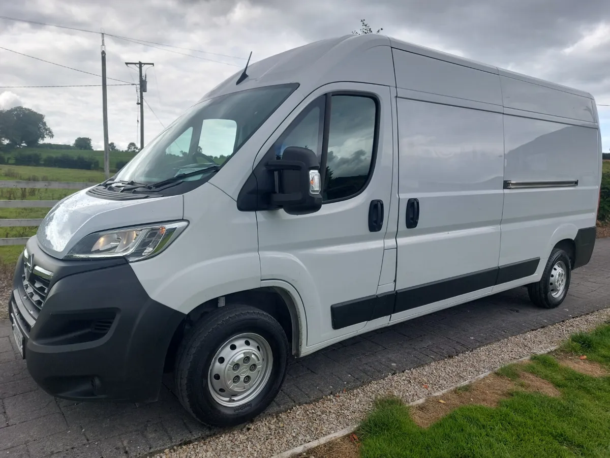 OPEL MOVANO 2023' L3H2 / 140 BHP - Image 3
