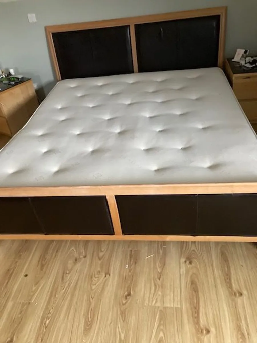 Premium Solid Oak and Leather 6ft Super King Bed - Complete Bundle - Image 3