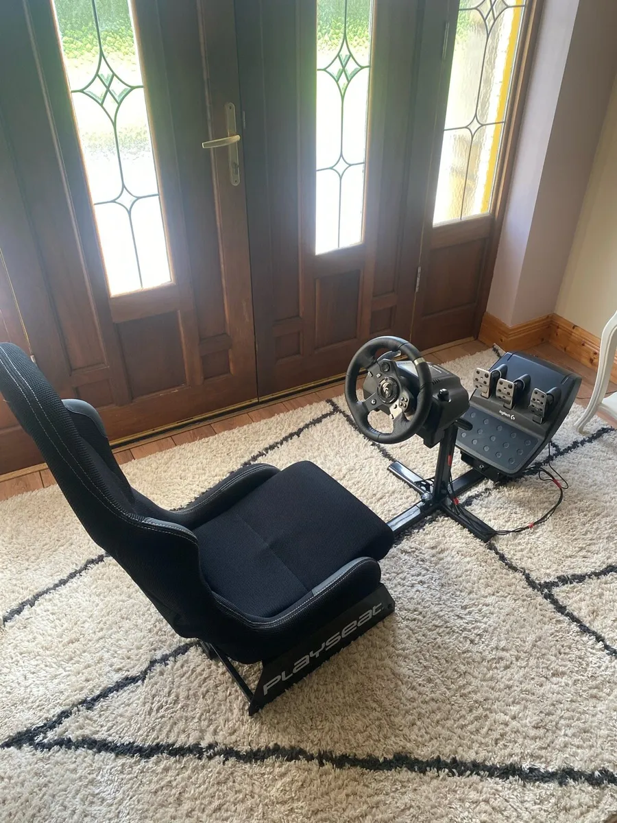 Logitech G920 racing simulator - Image 1