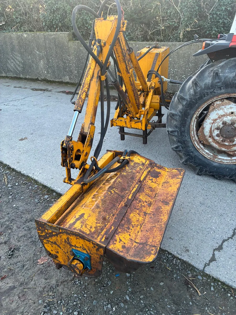 BOMFORD B435 FARMTRIM HEDGECUTTER - Image 2