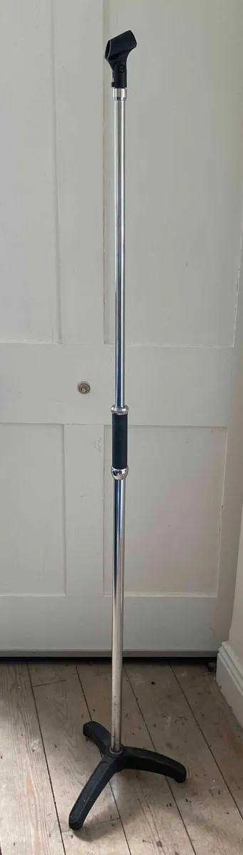 Microphone Stand - Adjustable Height - Image 1