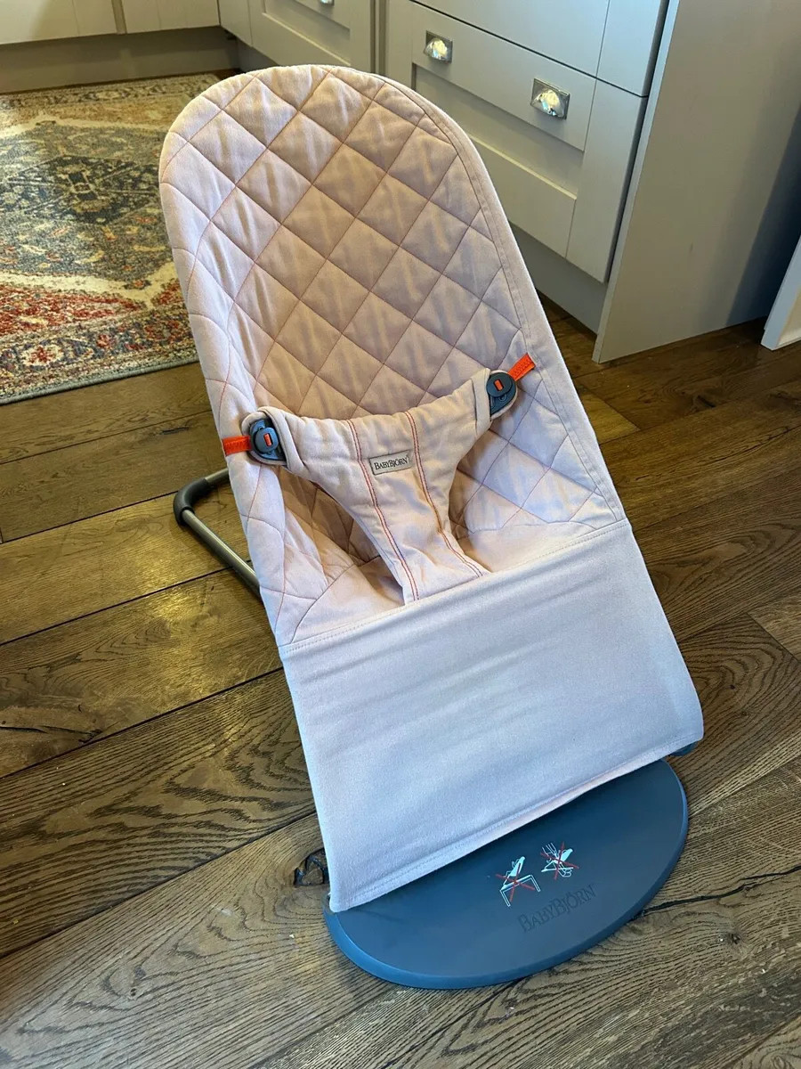 Baby Bjorn Pink Bouncer - Image 1