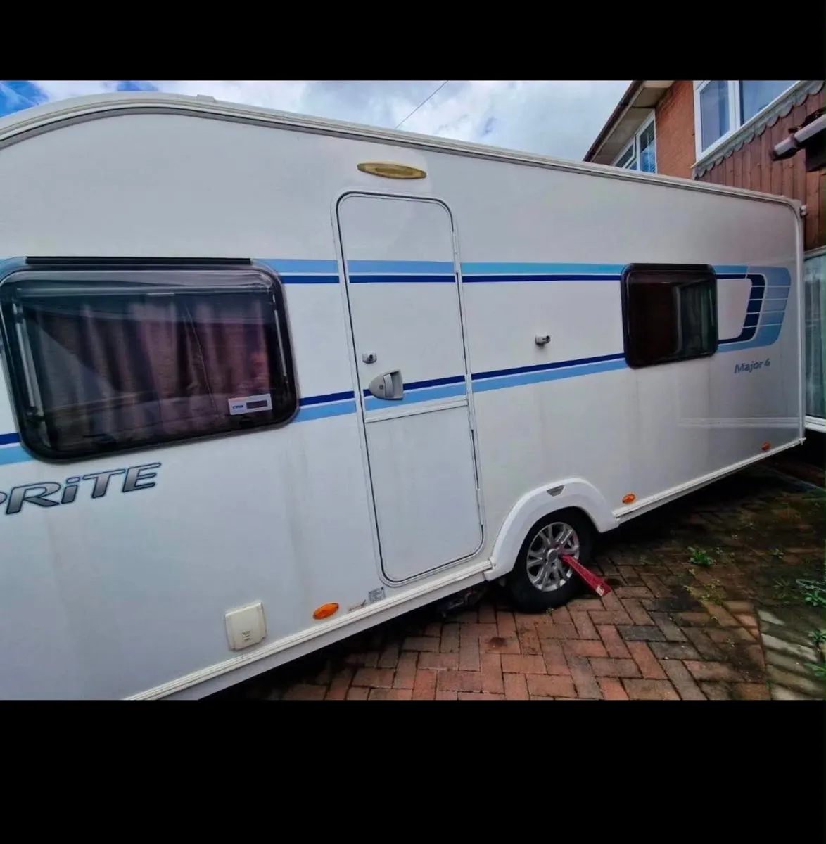 Caravan - Image 1