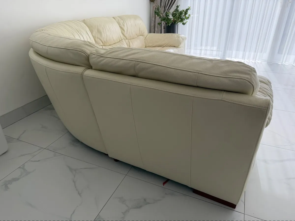 Cream coner Sofa - Image 3