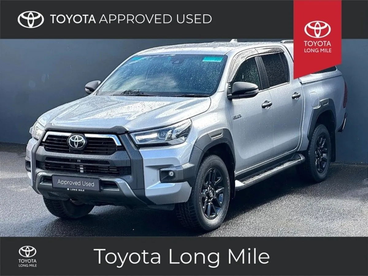 Toyota Hilux 2.8 Invincible Auto Fully Loaded (DIS - Image 4