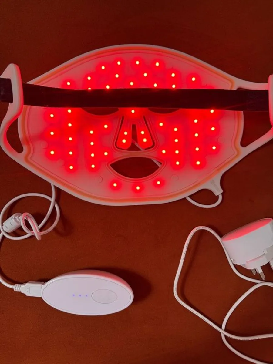 LED Face Mask - Image 1