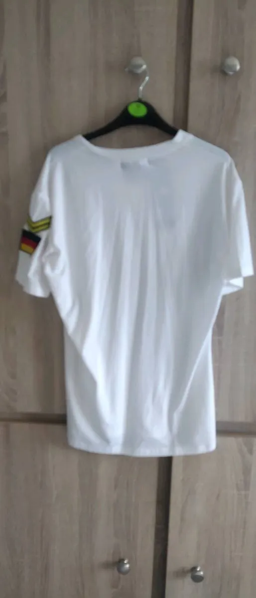 German style t shirt white size small - Image 3