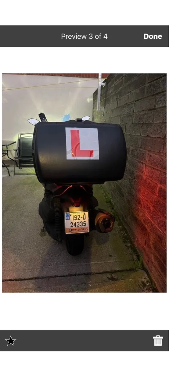 Yamaha xmax 400 - Image 3
