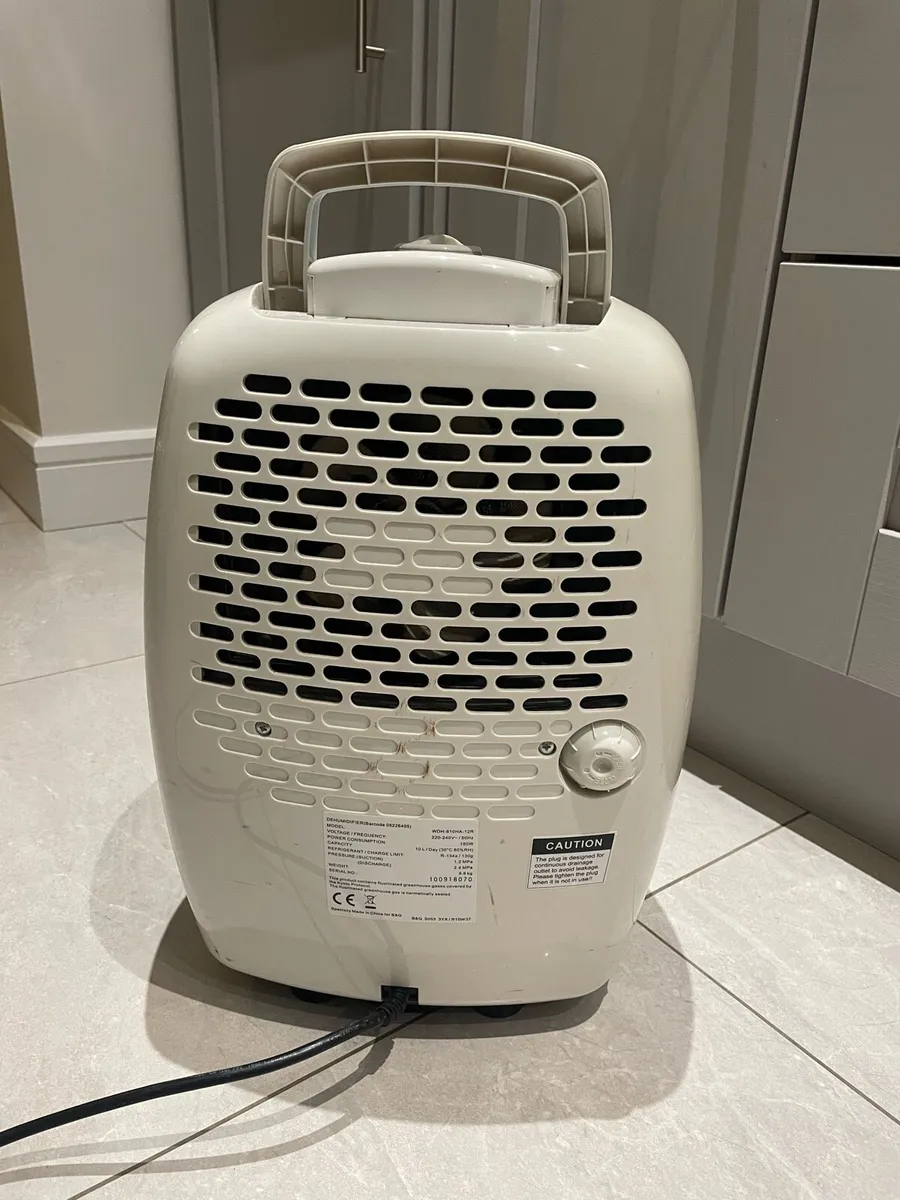 B&Q 10L Dehumidifier - Image 3