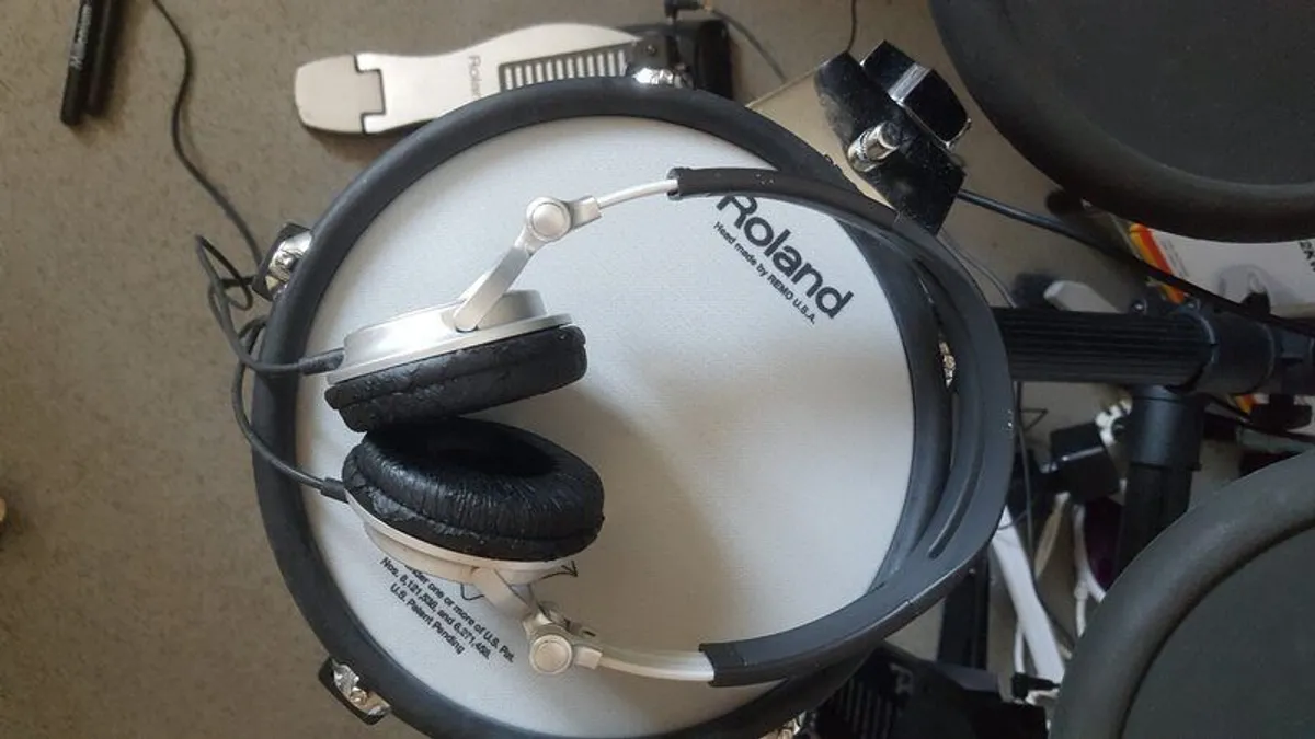 Roland TD-6 V-Drums Electronic Drum Kit - Image 4