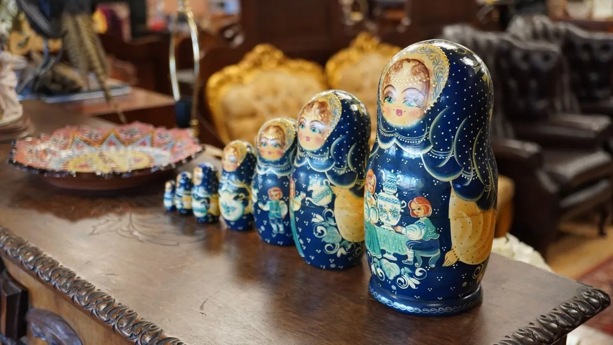 Vintage Russian Matryoshka Dolls - Image 1