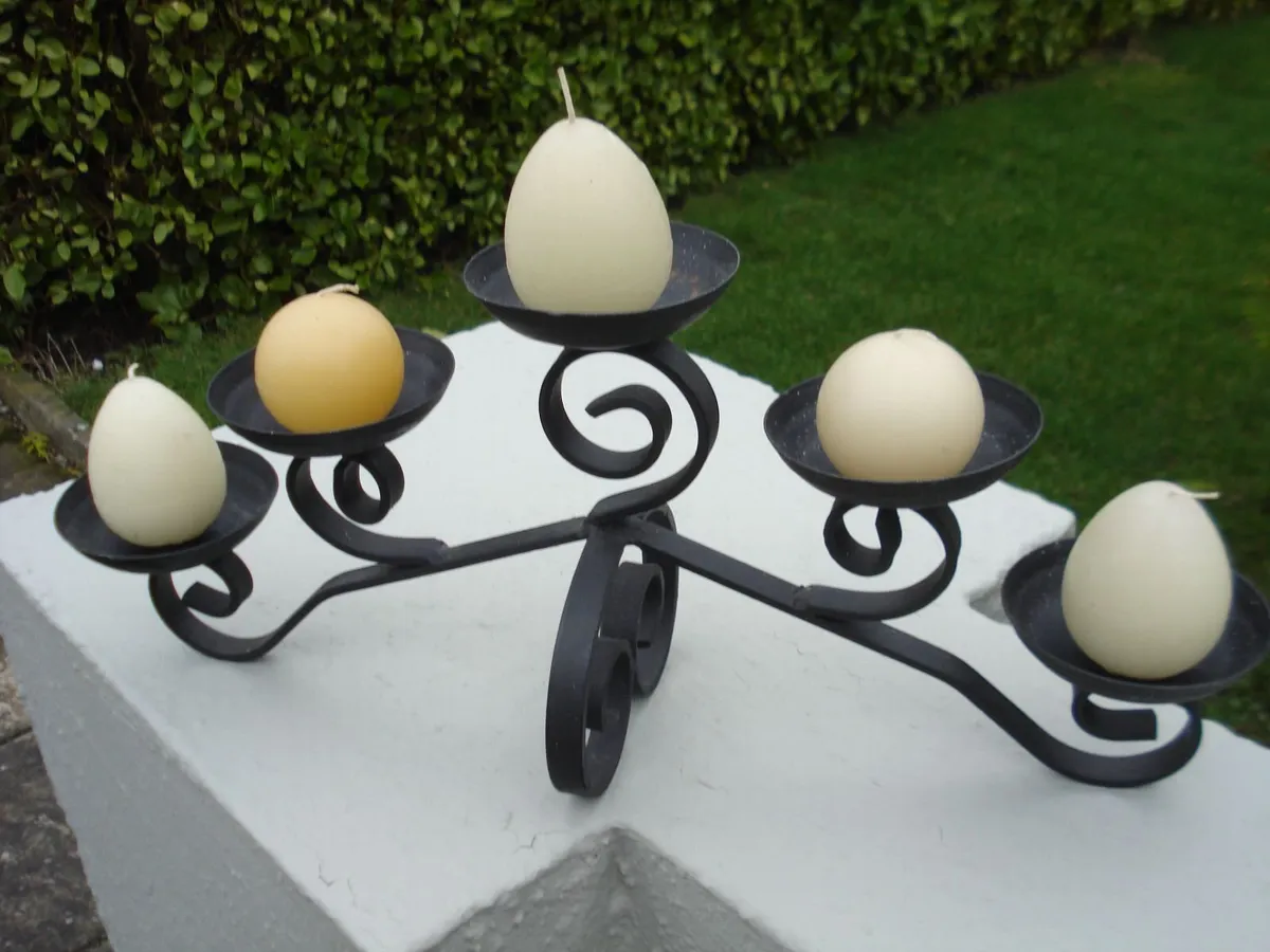 LARGE HEAVY DUTY METAL CANDLE HOLDERS. 3. - Image 1