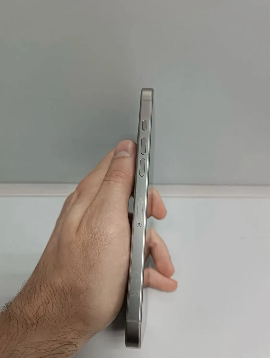 iPhone 16 pro max 256 gb NEED GONE - Image 3