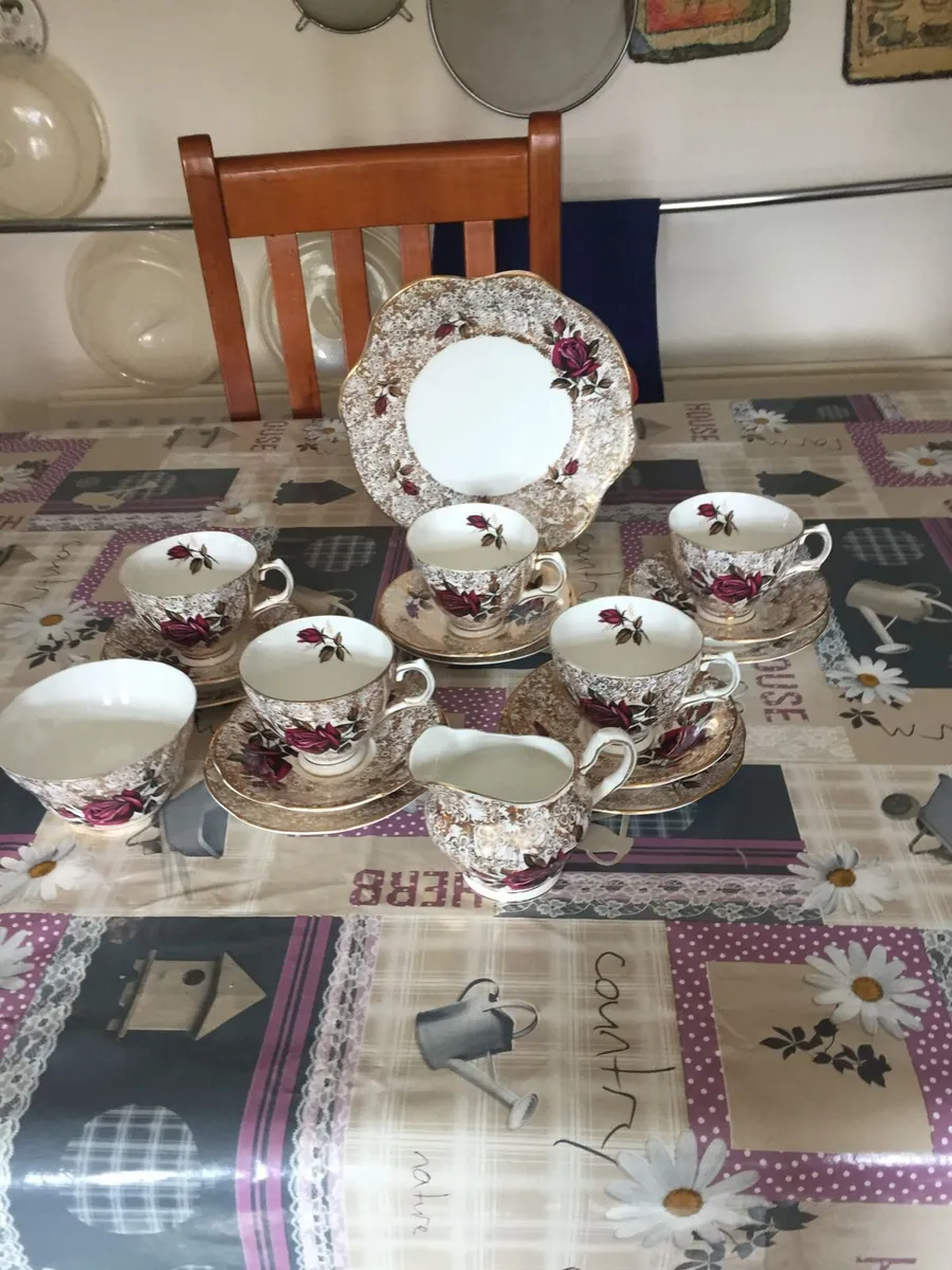 Royal Tara fine Bone China - Image 2