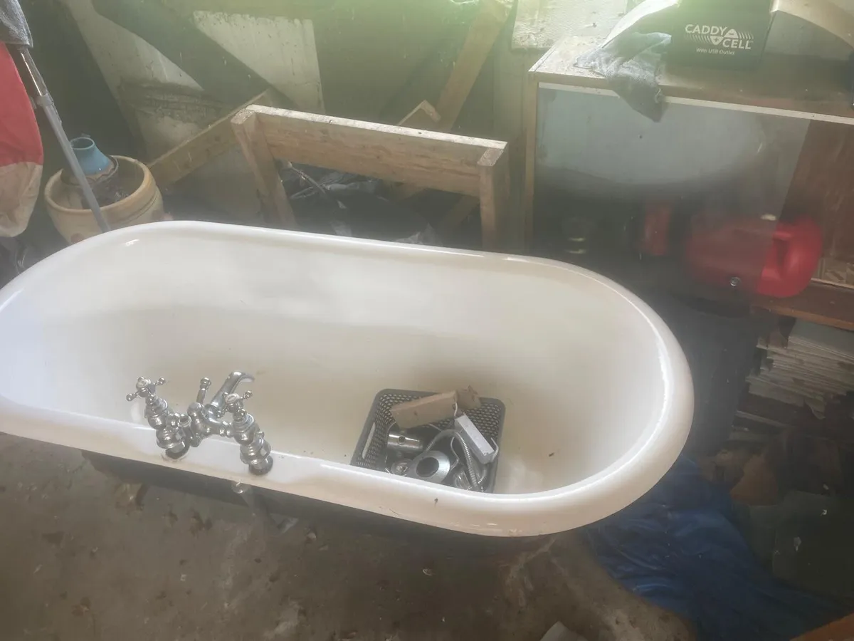 Cast Iron bath - Image 2