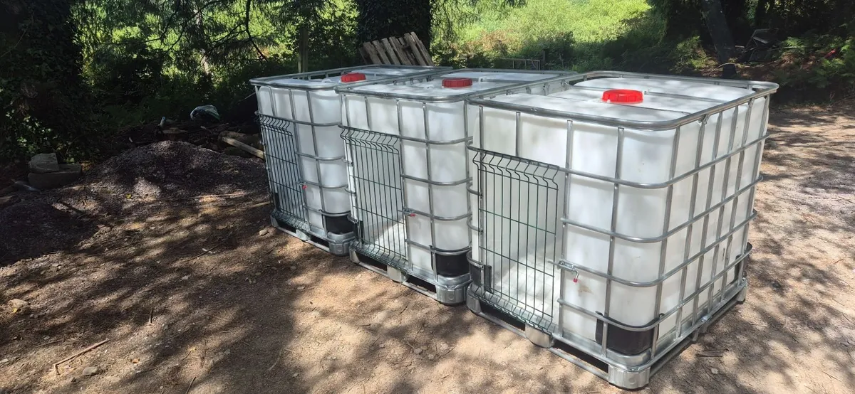 IBC Animal shelters - Image 1