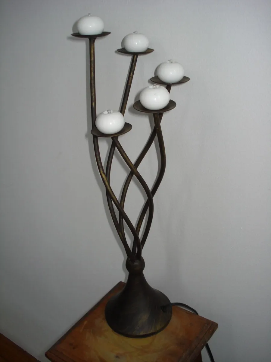 PREMIER METAL PRE-LIT TWIST LAMP, - Image 4