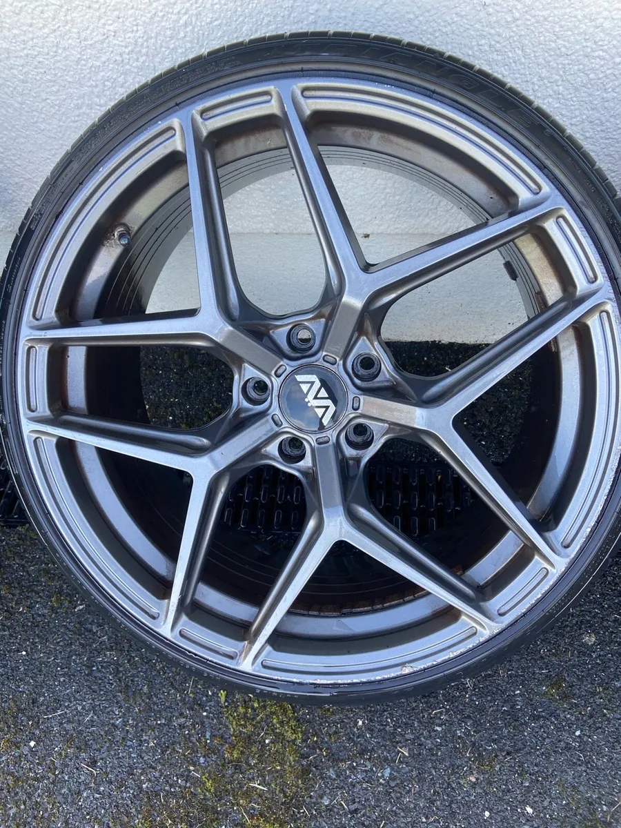 Alloy wheels - Image 4
