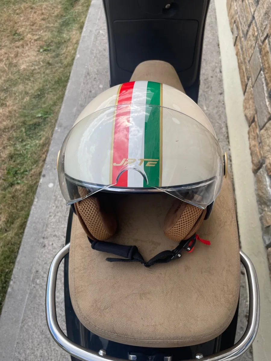 VESPA Other 2007 - Image 3