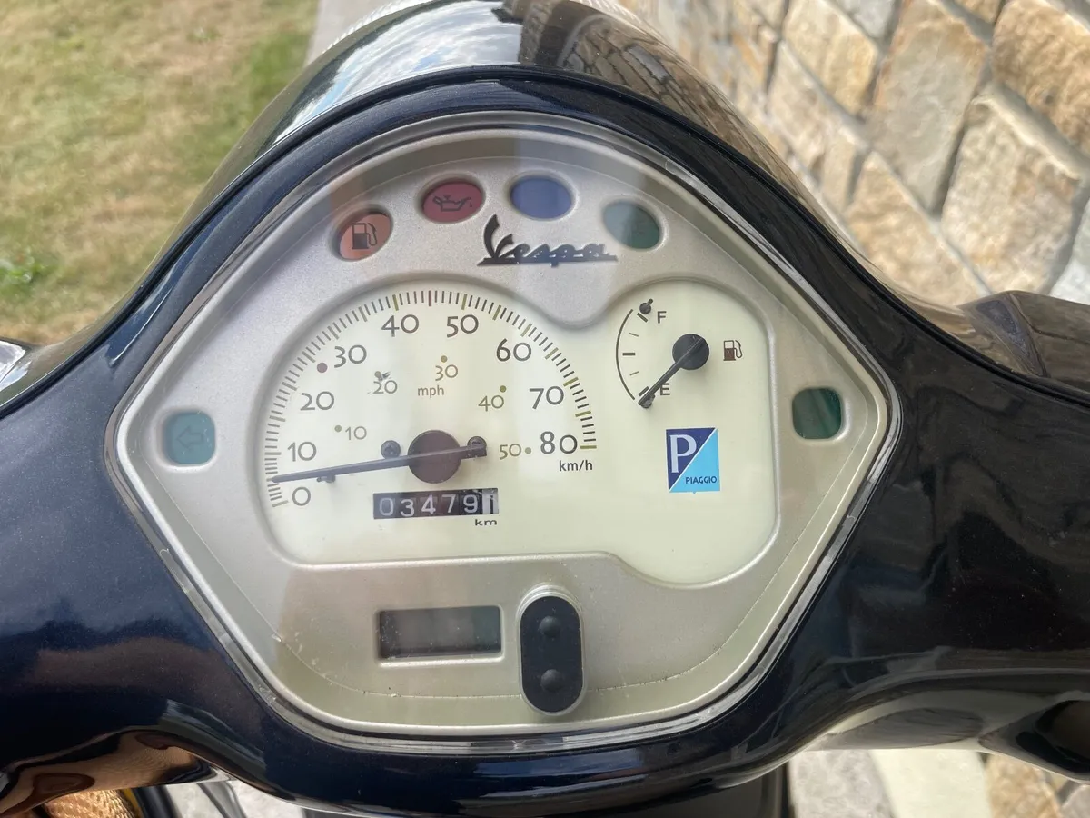 VESPA Other 2007 - Image 2