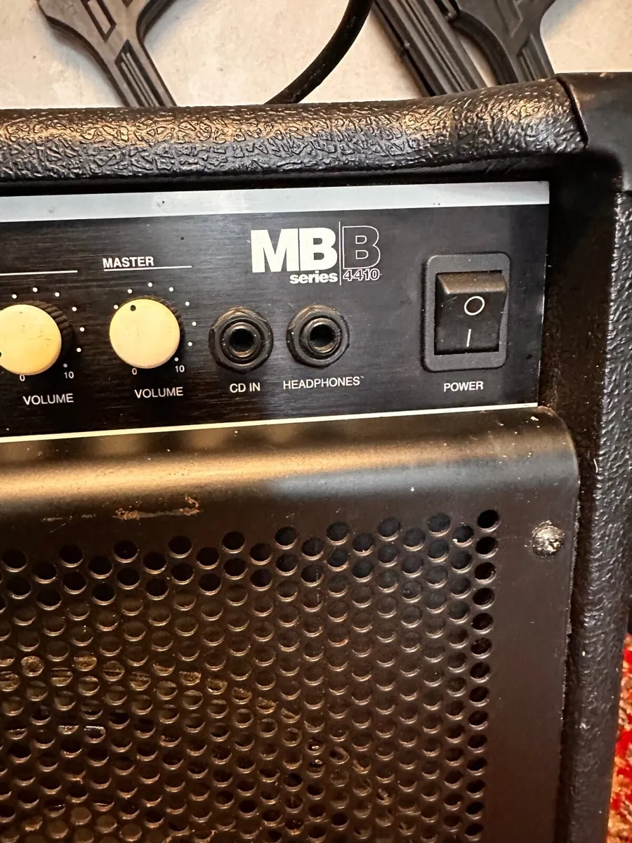 Marshall MB4410 Bass Amplifier – 450 Watts - Image 3