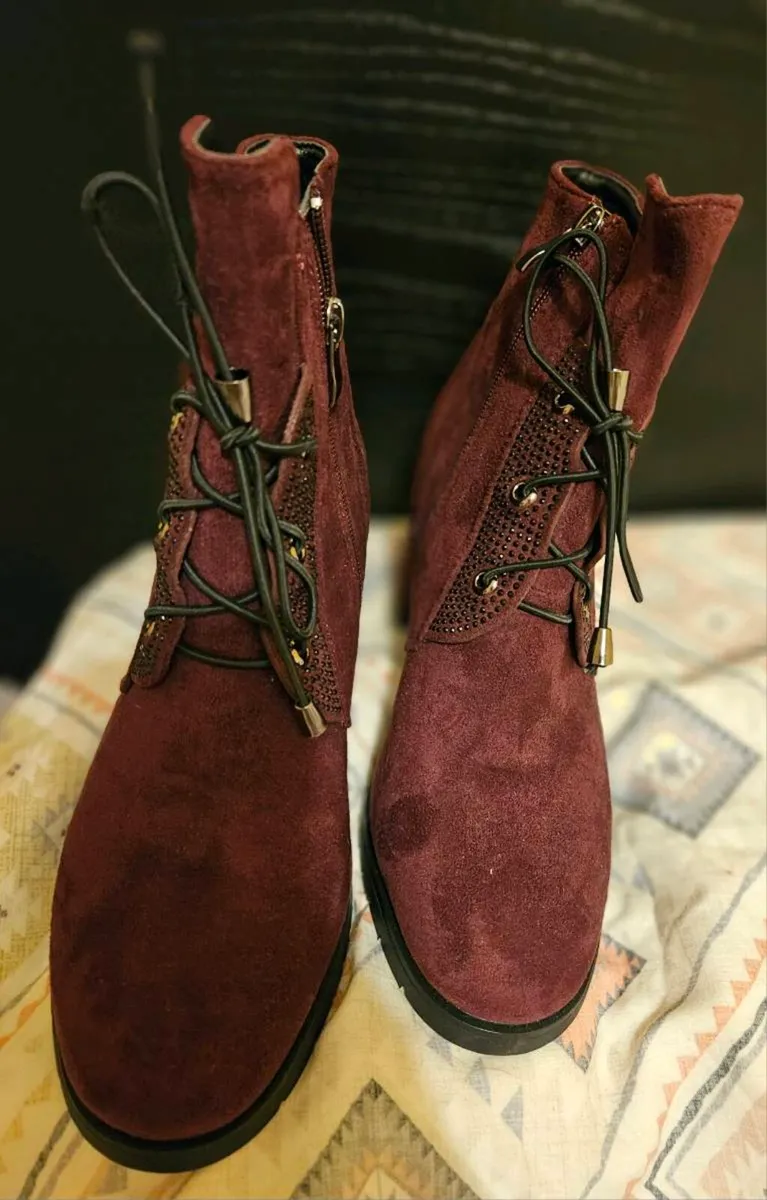 Ladies Burgundy Ankle Boots - Image 1