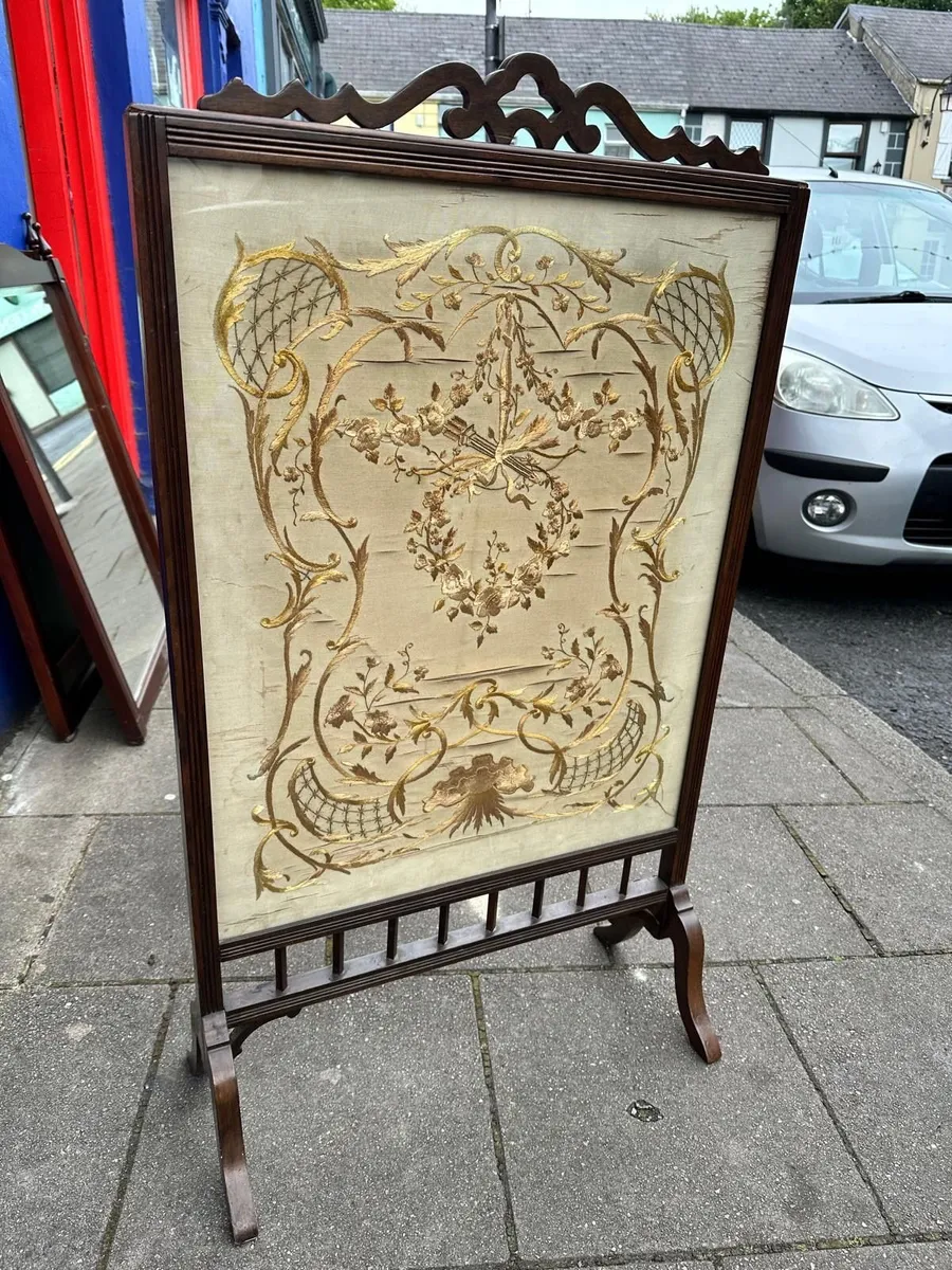 Online Auction 29 August at 10am - Image 2