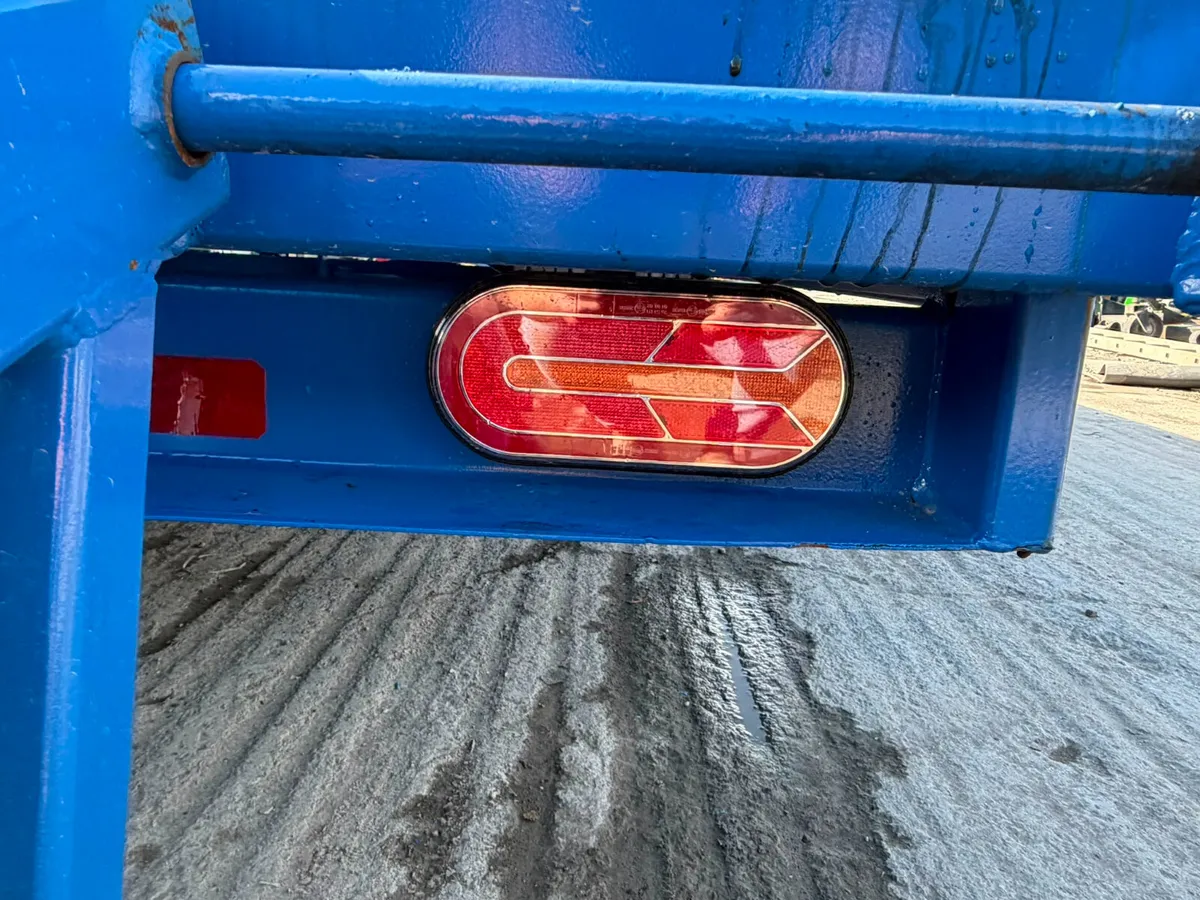 18 X 8 Rear Low Loader - Image 4