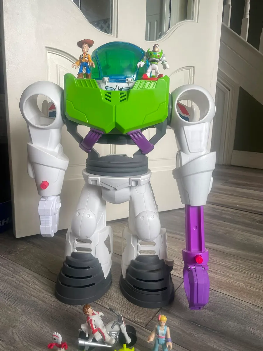 Large bundle of imaginext - Image 1