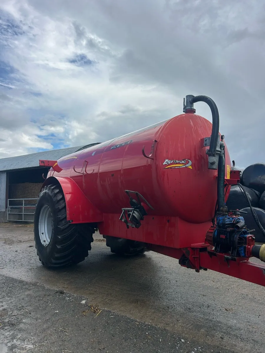 Slurry Tank - Image 1